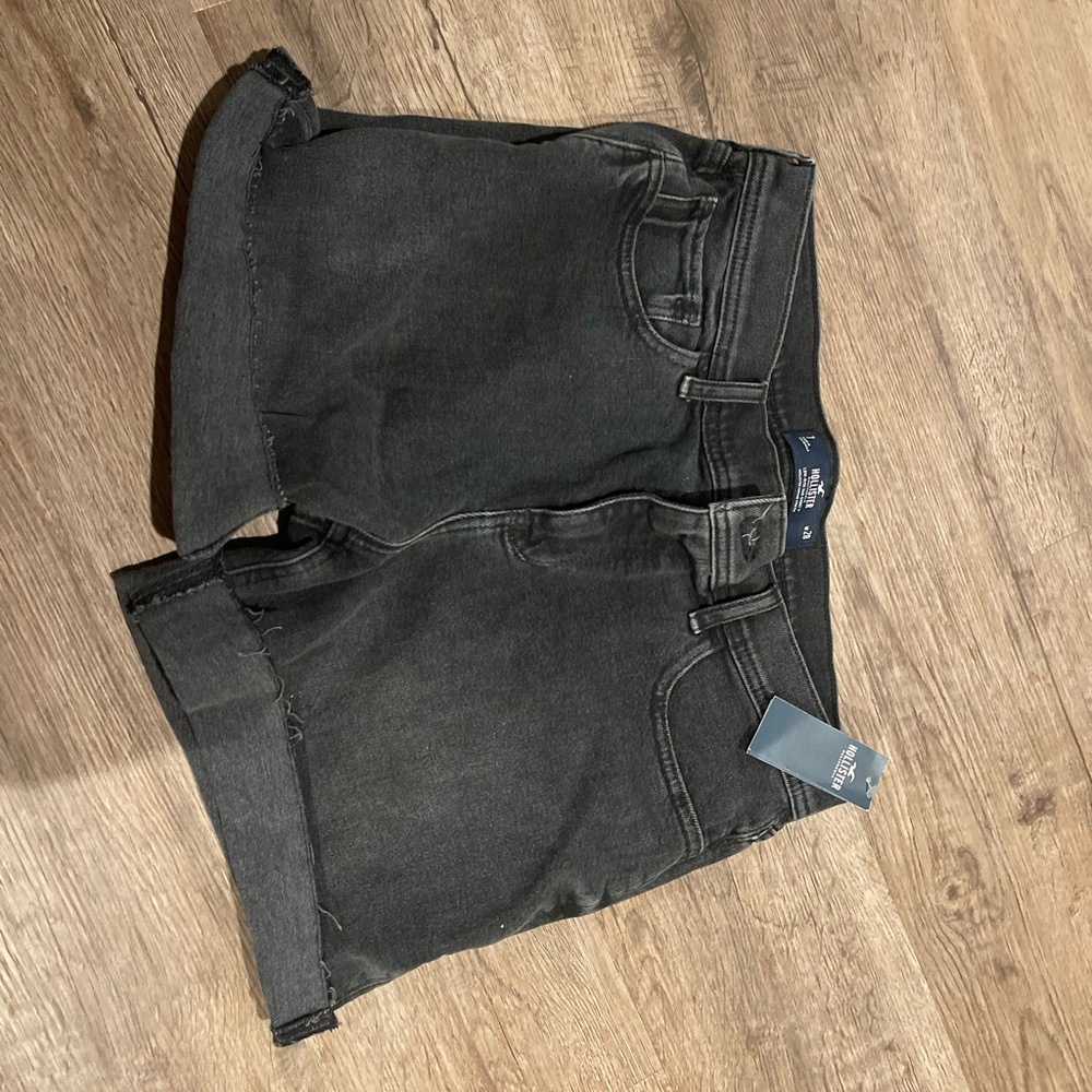 Black Hollister Jean shorts. Size 7